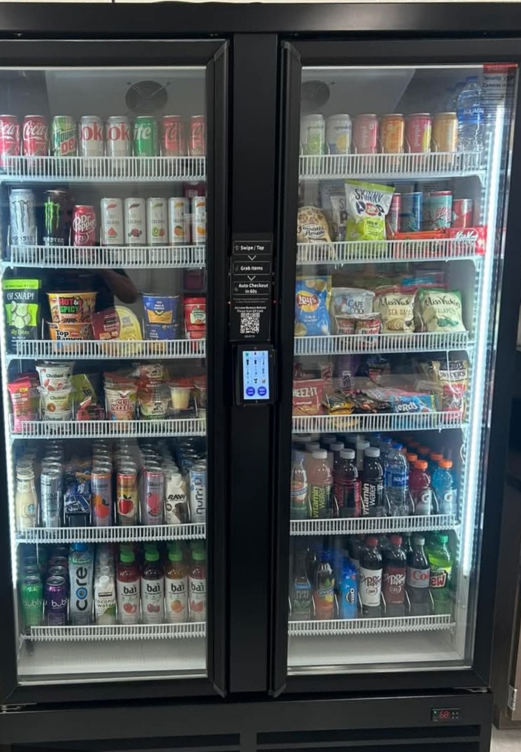 Smart AI Cooler with Real-time Inventory Tracking - Vend Solutions